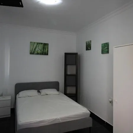 Lejlighed Apto En Alcala, Pet-friendly *